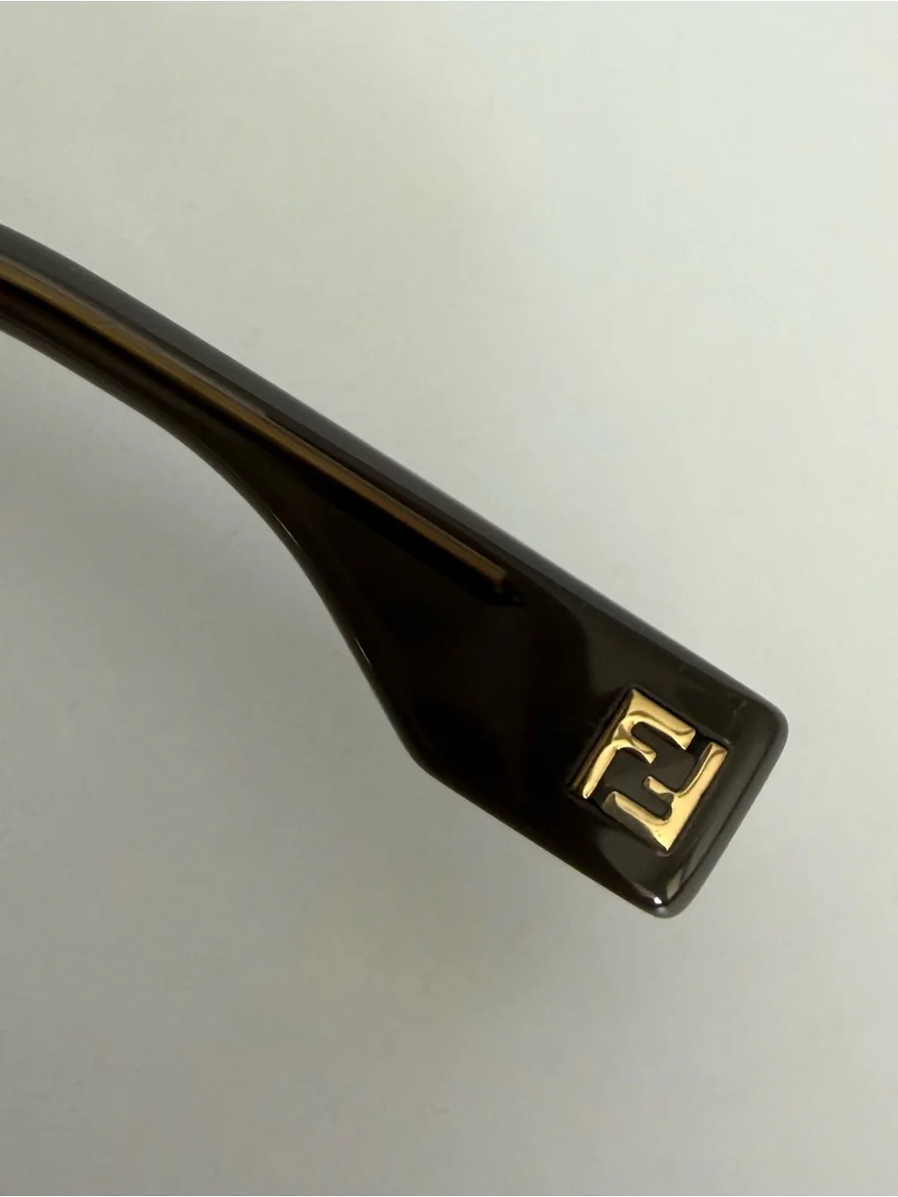 NEW!!! Fendi metal unisex sunglasses FE40141U 30M Authentic